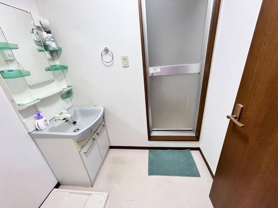 日本橋電気街　dendentown大面積40㎡工レベ-タ-直結5f Apartamento *